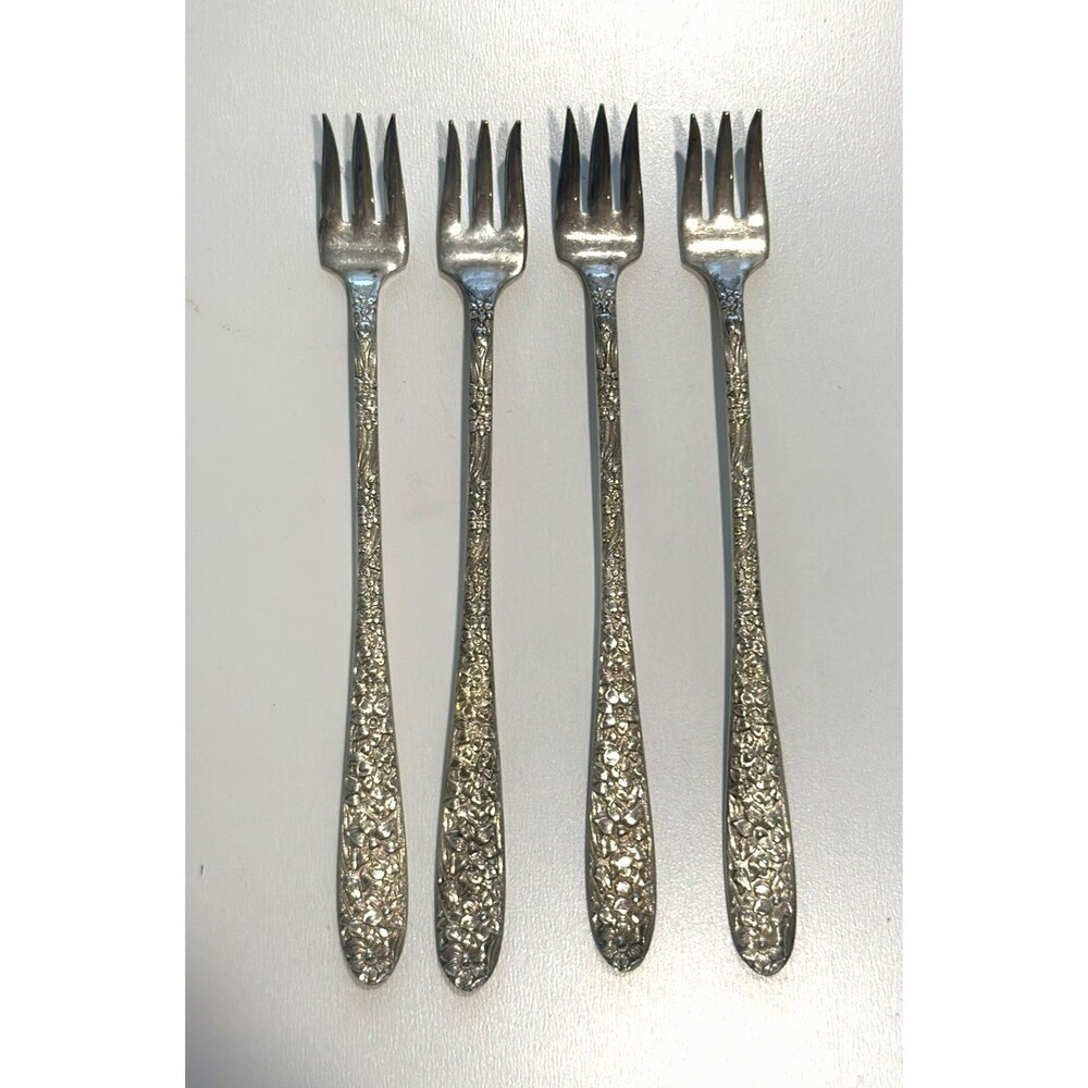 Set of 4 National Silver Co AA Plus Silverplate cocktail fork "Narcissus"